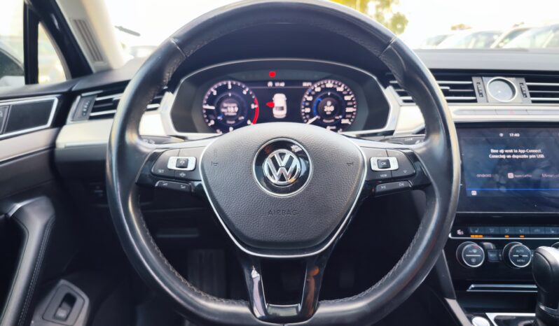 VOLKSWAGEN PASSAT full