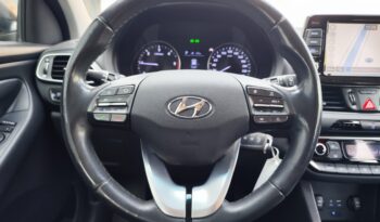 HYUNDAI i30 full