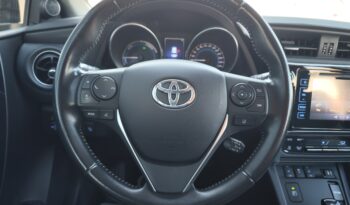 TOYOTA AURIS full