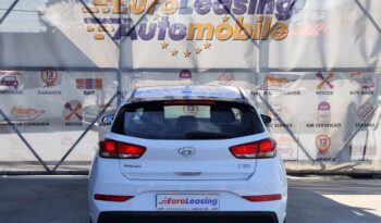 HYUNDAI i30 full