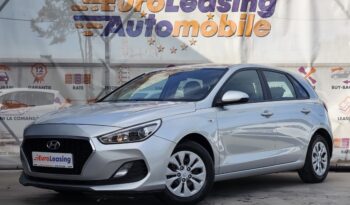 HYUNDAI i30 full