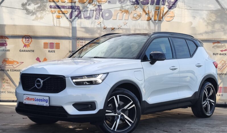 VOLVO XC40 full