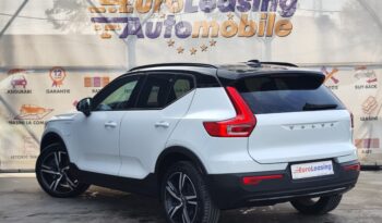 VOLVO XC40 full