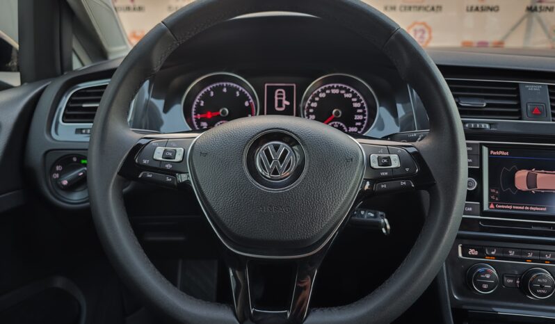 VOLKSWAGEN GOLF VII full