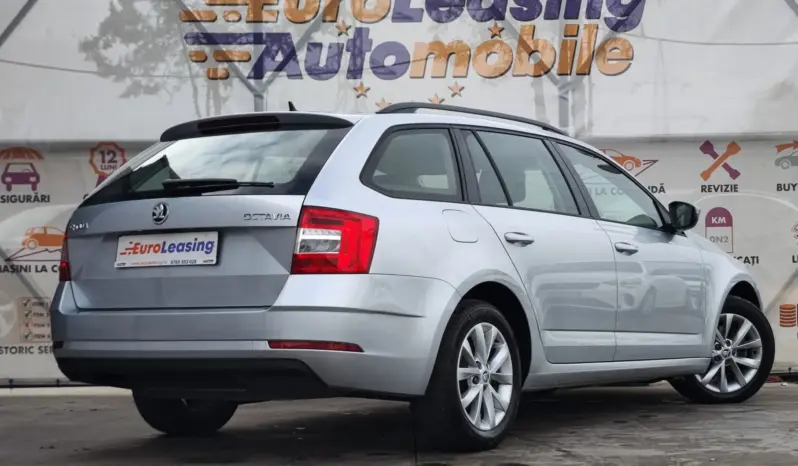 
								SKODA OCTAVIA full									