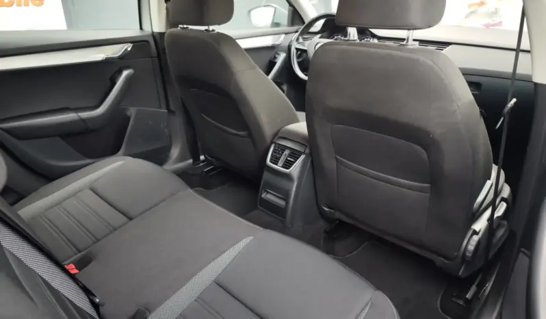 
								SKODA OCTAVIA full									