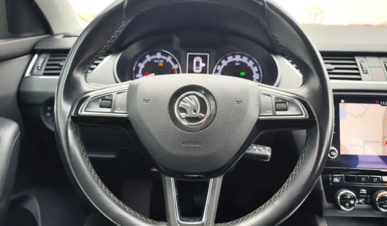 
								SKODA OCTAVIA full									