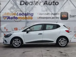 
										RENAULT CLIO full									