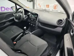 
										RENAULT CLIO full									