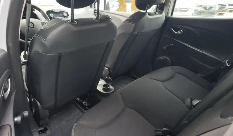 
								RENAULT CLIO full									