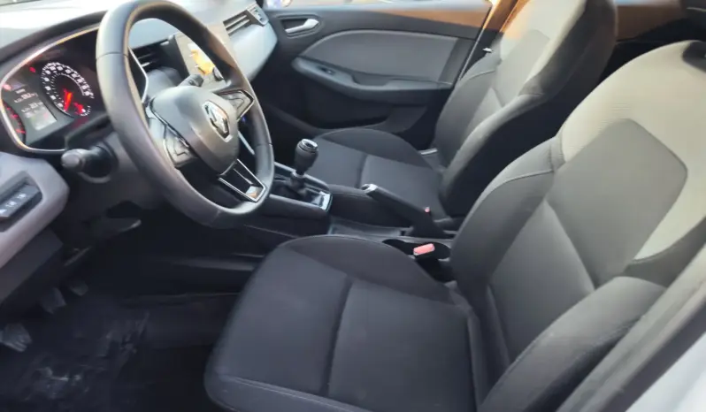 
								RENAULT CLIO full									