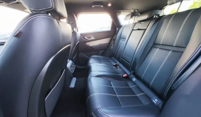 
								LAND ROVER RANGE ROVER VELAR full									