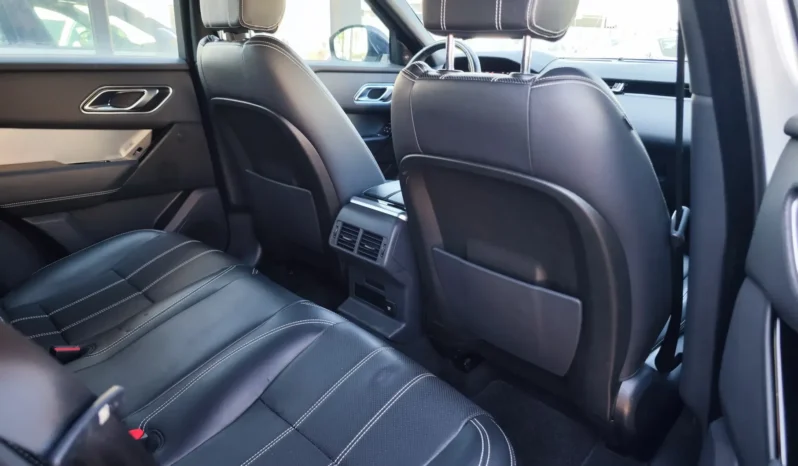 
								LAND ROVER RANGE ROVER VELAR full									