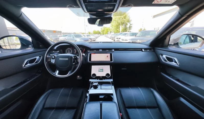 
								LAND ROVER RANGE ROVER VELAR full									