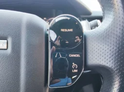 
										LAND ROVER RANGE ROVER VELAR full									