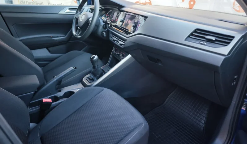 
								VOLKSWAGEN POLO full									