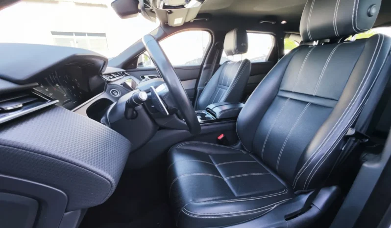 
								LAND ROVER RANGE ROVER VELAR full									