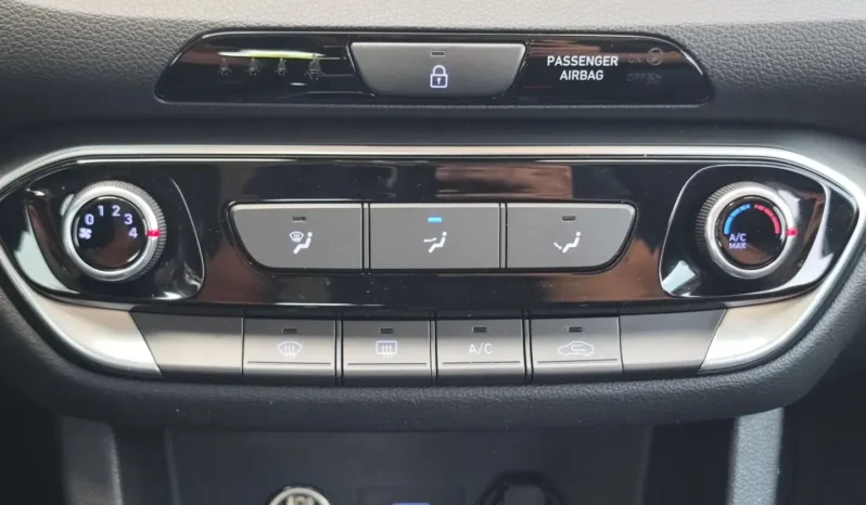 
								HYUNDAI I30 full									