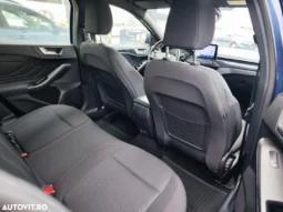 
										FORD FOCUS full									