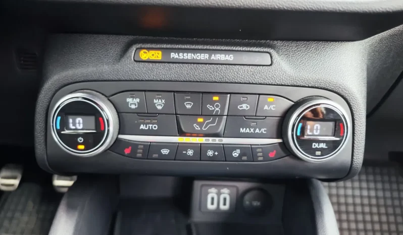 
								FORD FOCUS full									