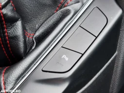 
										FORD FOCUS full									