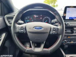 
										FORD FOCUS full									