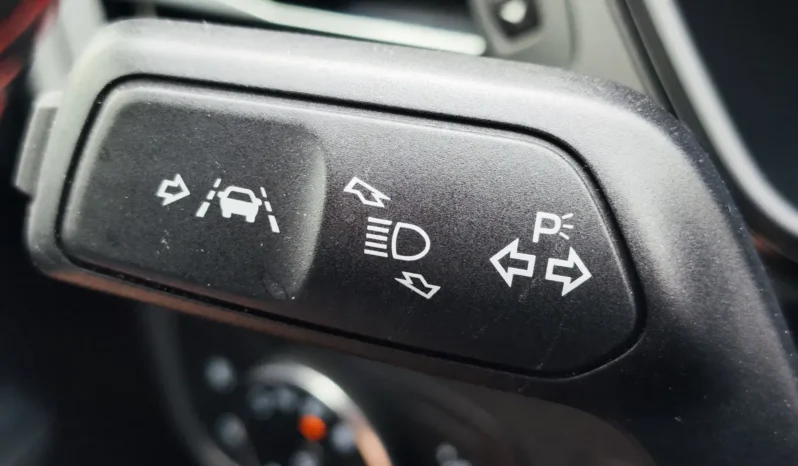 
								FORD FOCUS full									