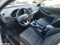 
										HYUNDAI I30 full									