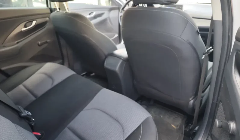 
								HYUNDAI I30 full									