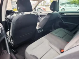 
										VOLKSWAGEN GOLF full									