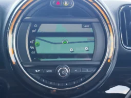 
										MINI COUNTRYMAN full									