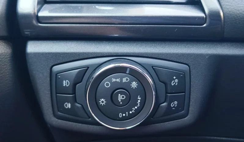 
								FORD MONDEO full									