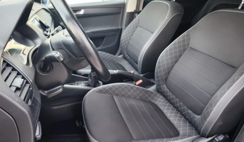 
								SKODA FABIA full									