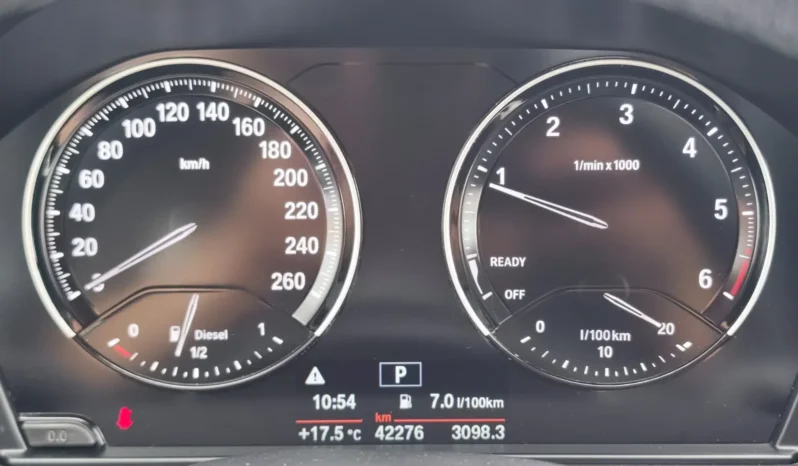 
								BMW X1 full									