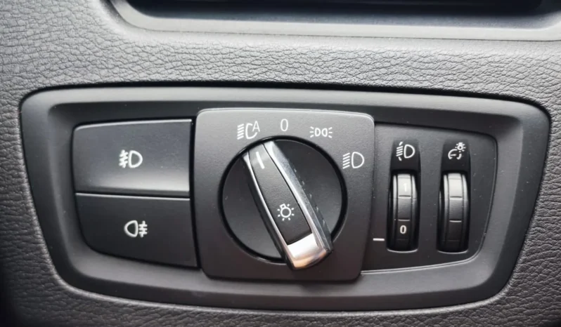 
								BMW X1 full									