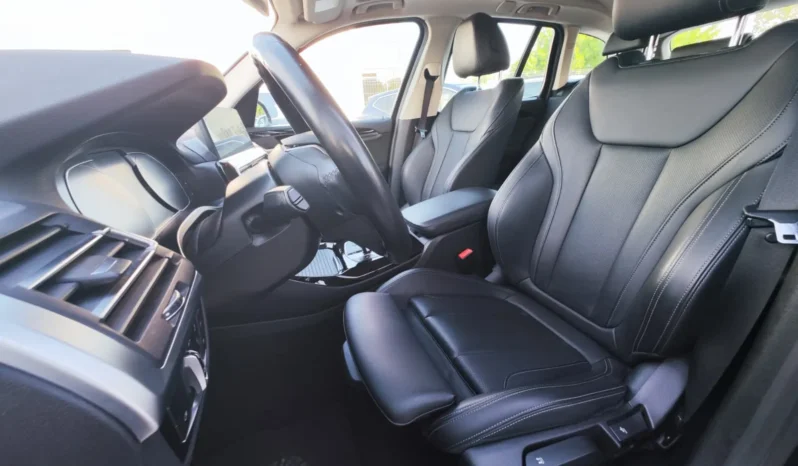 
								BMW X3 full									