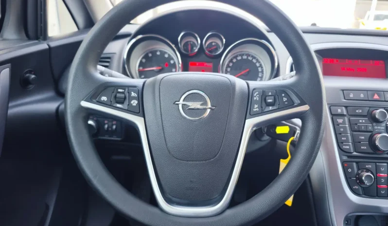 
								OPEL ASTRA full									
