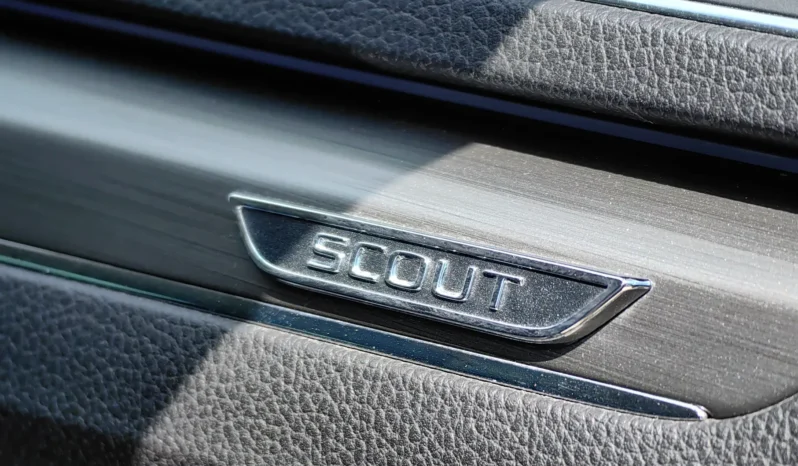 
								SKODA SUPERB full									