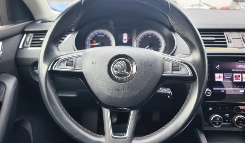 
								SKODA OCTAVIA full									