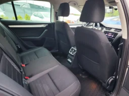 
										SKODA OCTAVIA full									