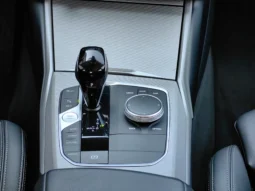 
										BMW SERIA 3 full									
