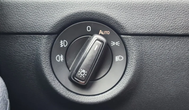 
								SKODA OCTAVIA full									