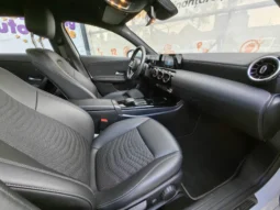 
										MERCEDES BENZ A 180 full									
