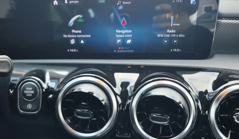
								MERCEDES BENZ CLA 180 full									