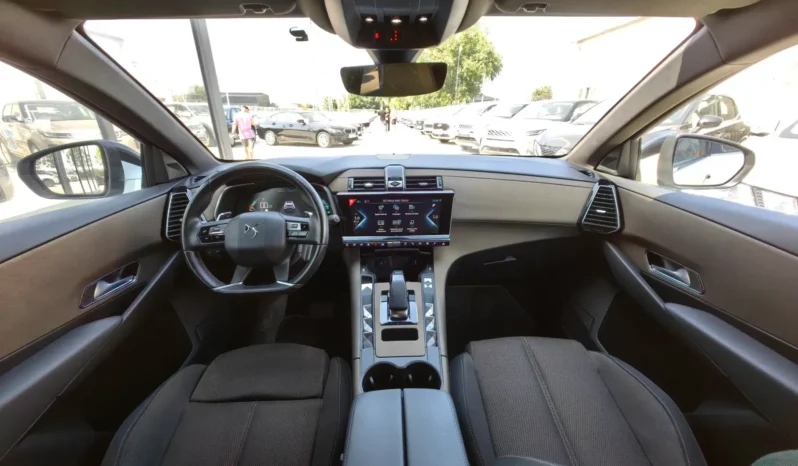 
								DS AUTOMOBILES DSA DS7 CROSSBACK full									