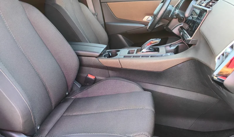 
								DS AUTOMOBILES DSA DS7 CROSSBACK full									