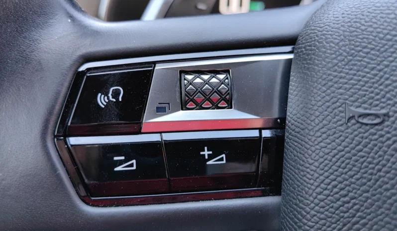 
								DS AUTOMOBILES DSA DS7 CROSSBACK full									