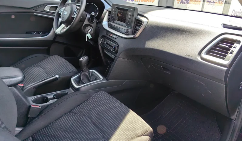 
								KIA CEED full									