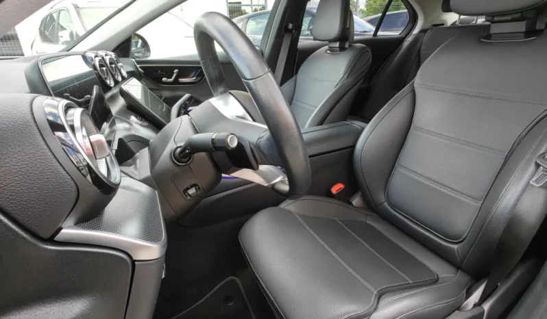 
								MERCEDES BENZ C full									