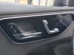 
										MERCEDES BENZ C full									